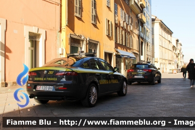 Alfa Romeo 159
Guardia di Finanza
GdiF 120 BH

Fotografata insieme a AR Giulietta restyle GdiF 860 BK
Parole chiave: Alfa-Romeo 159 GdiF120BH Alfa-Romeo Giulietta_restyle GdiF860BK