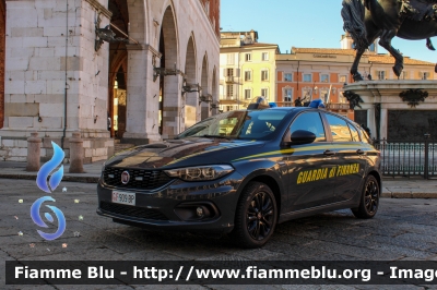 Fiat Nuova Tipo
Guardia di Finanza
Allestimento NCT Nuova Carrozzeria Torinese
GdiF 909 BP
Parole chiave: Fiat Nuova_Tipo GdiF909BP