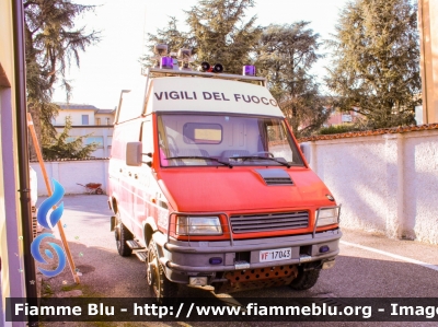 Iveco Daily 4x4 40.10 II serie
Vigili del Fuoco
Comando Provinciale di Lodi
Distaccamento Volontario di Sant'Angelo Lodigiano (LO)
Polisoccorso
VF 17043
Parole chiave: Iveco Daily_4x4_IIserie