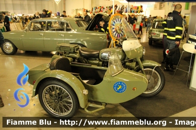 Moto Guzzi V7 Sidecar
Polizia di Stato
Polizia Stradale
Esemplare esposto presso il Museo delle auto della Polizia di Stato
POLIZIA 41143

Fotografata all'Automotoretrò 2023 di Parma
Parole chiave: Moto Guzzi_V7_Sidecar POLIZIA41143