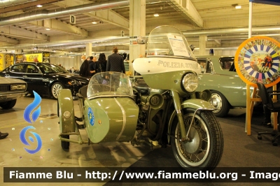 Moto Guzzi V7 Sidecar
Polizia di Stato
Polizia Stradale
Esemplare esposto presso il Museo delle auto della Polizia di Stato
POLIZIA 41143

Fotografata all'Automotoretrò 2023 di Parma
Parole chiave: Moto Guzzi_V7_Sidecar POLIZIA41143