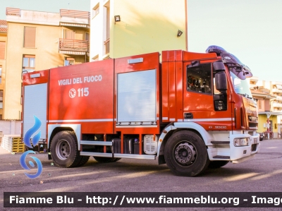 Iveco EuroCargo 180E30 III serie
Vigili Del Fuoco
Comando Provinciale di Lodi
Distaccamento Volontario di Sant'Angelo Lodigiano
AutoBottePompa allestimento Iveco-Magirus
VF 26487
Parole chiave: Iveco EuroCargo_180E30_IIIserie VF26487