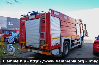 Mercedes-Benz Atego 1828 I serie
Vigili del Fuoco
Comando Provinciale di Parma
AutoBottePompa allestimento Bai
Ricondizionato MALECO
VF 22995
Parole chiave: Mercedes-Benz Atego_1828_Iserie VF22995