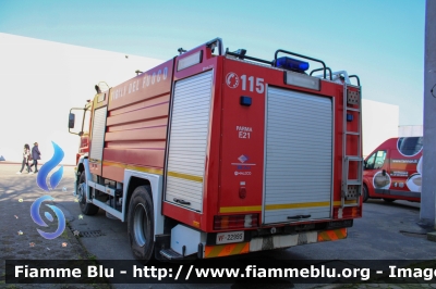 Mercedes-Benz Atego 1828 I serie
Vigili del Fuoco
Comando Provinciale di Parma
AutoBottePompa allestimento Bai
Ricondizionato MALECO
VF 22995
Parole chiave: Mercedes-Benz Atego_1828_Iserie VF22995