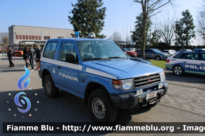 Mitsubishi Pajero SBW II serie 
Polizia di Stato
Polizia Stradale
Sezione Parma
POLIZIA E8489
Parole chiave: Mitsubishi Pajero_SBW_IIserie POLIZIA E8489