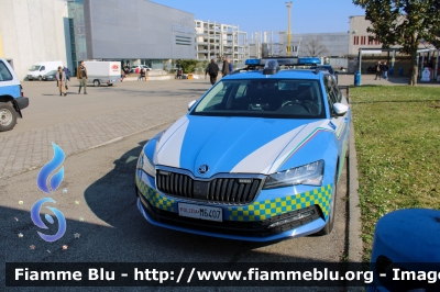 Skoda Superb Wagon III serie restyle
Polizia di Stato
Polizia Stradale
POLIZIA M6407
Parole chiave: Skoda Superb_Wagon_IIIserie_restyle POLIZIAM6407