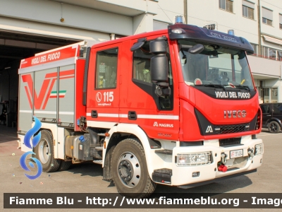 Iveco EuroCargo 120E25 IV serie
Vigili del Fuoco
Comando Provinciale di Cremona
AutoPompaSerbatoio allestimento Magirus
VF 31464
Parole chiave: Iveco EuroCargo_120E25_IVserie VF31464