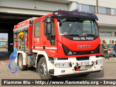 Iveco EuroCargo 120E25 IV serie
Vigili del Fuoco
Comando Provinciale di Cremona
AutoPompaSerbatoio allestimento Magirus
VF 31464
Parole chiave: Iveco EuroCargo_120E25_IVserie VF31464