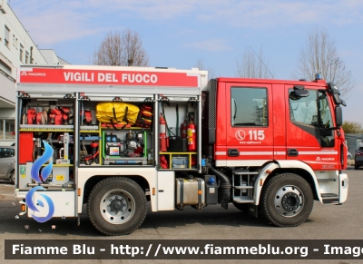 Iveco EuroCargo 120E25 IV serie
Vigili del Fuoco
Comando Provinciale di Cremona
AutoPompaSerbatoio allestimento Magirus
VF 31464
Parole chiave: Iveco EuroCargo_120E25_IVserie VF31464