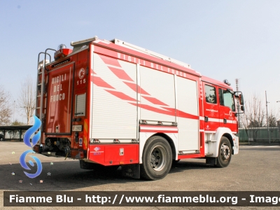 Man TGM 15.250 II serie
Vigili del Fuoco
Comando Provinciale di Cremona
AutoPompaSerbatoio allestita BAI
VF 29905
Parole chiave: Man TGM_15.250_IIserie VF29905