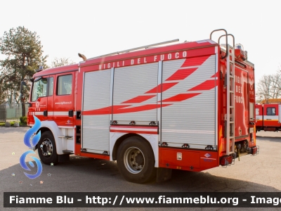 Man TGM 15.250 II serie
Vigili del Fuoco
Comando Provinciale di Cremona
AutoPompaSerbatoio allestita BAI
VF 29905
Parole chiave: Man TGM_15.250_IIserie VF29905