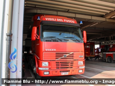 Volvo FH16 520 I Serie
Vigili del Fuoco
Comando Provinciale di Cremona
VF 26780
Parole chiave: Volvo FH16 520 I Serie