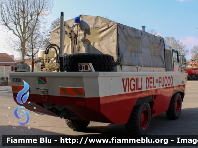 Iveco 6640G
Vigili del Fuoco
Comando Provinciale di Cremona
Allestita Iveco-Magirus
VF 14504
Parole chiave: Iveco 6640G VF14504