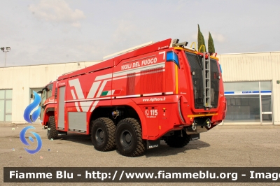 Iveco Magirus Dragon X6 II serie
Vigili del Fuoco
AutoIdroSchiumaPolvere allestimento Iveco-Magirus
Parole chiave: Iveco-Magirus Dragon_X6_IIserie Reas2022