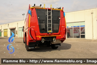 Iveco Magirus Dragon X6 II serie
Vigili del Fuoco
AutoIdroSchiumaPolvere allestimento Iveco-Magirus
Parole chiave: Iveco-Magirus Dragon_X6_IIserie Reas2022