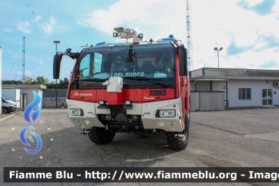 Iveco Magirus Dragon X6 II serie
Vigili del Fuoco
AutoIdroSchiumaPolvere allestimento Iveco-Magirus
Parole chiave: Iveco-Magirus Dragon_X6_IIserie Reas2022