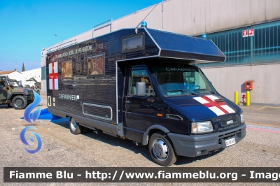 Iveco Daily II serie
Carabinieri
Servizio Sanitario
Poliambulatorio Mobile di Prevenzione
CC BA 609

Esposto alla Fiera della Logistica Verona
Parole chiave: Iveco Daily_IIserie CCBA609