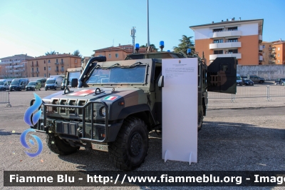 Iveco VTLM Lince
Esercito Italiano
Sanità Militare
Reggimento Genio
EI CW 206

Esposto alla Fiera della Logistica Verona
Parole chiave: Iveco VTLM_Lince EICW206