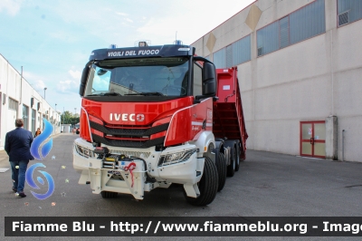 Iveco T-Way AT410T51
Vigili del Fuoco
Allestimento Magirus
Parole chiave: Iveco T-Way AT410T51 REAS2022