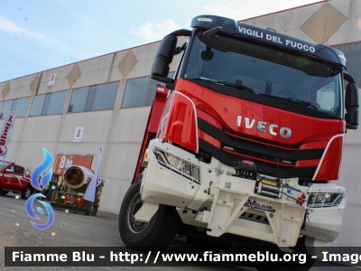 Iveco T-Way AT410T51
Vigili del Fuoco
Allestimento Magirus
Parole chiave: Iveco T-Way AT410T51 REAS2022