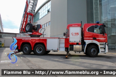 Iveco S-Way AT260S42 
Vigili del Fuoco
AutoScala articolata M42L-AS da 42 metri
Allestimento Magirus 
Parole chiave: Iveco S-Way_AT260S42 Reas2022