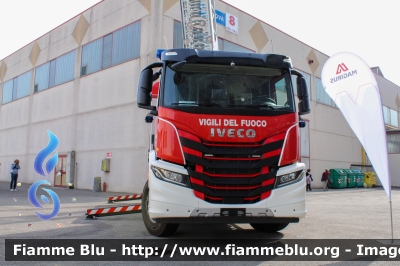 Iveco S-Way AT260S42 
Vigili del Fuoco
AutoScala articolata M42L-AS da 42 metri
Allestimento Magirus 
Parole chiave: Iveco S-Way_AT260S42 Reas2022