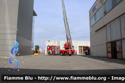 Iveco S-Way AT260S42 
Vigili del Fuoco
AutoScala articolata M42L-AS da 42 metri
Allestimento Magirus 
Parole chiave: Iveco S-Way_AT260S42 Reas2022