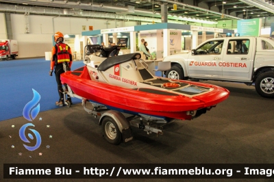 RR 01 Rescue Runner
Guardia Costiera
moto d'acqua per soccorso in scogliere
GC RR 01

Esposto alla Fiera della Logistica Verona
Parole chiave: RR 01 Rescue Runner