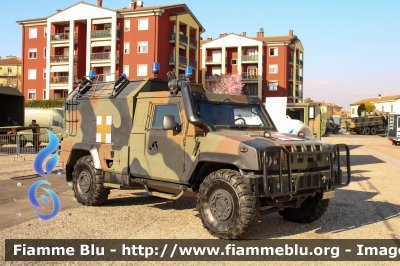 Iveco VTLM Lince
Esercito Italiano
Sanità Militare
Reggimento Genio
EI CW 206

Esposto alla Fiera della Logistica Verona
Parole chiave: Iveco VTLM_Lince EICW206