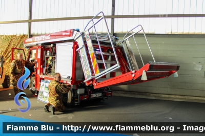 Bonetti F100X 4x4 II serie
Aeronautica Militare
Aeroporto di Verona-Villafranca - 3° Stormo
Servizio Antincendio
STRATEVAC
Allestimento Cristanini
AM CW 277

Esposto alla Fiera della Logistica Verona
Parole chiave: Bonetti F100X_4x4_IIserie AMCW277