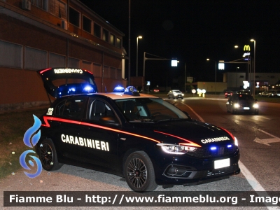 Fiat Nuova Tipo restyle
Carabinieri
Allestimento FCA
CC EK 083
Parole chiave: Fiat Nuova_Tipo_restyle CCEK083