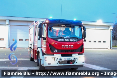 Iveco EuroCargo MaxiCity 180E30 IV serie
Vigili del Fuoco
Comando Provinciale di Cremona
AutoPompaSerbatoio allestimento Magirus
VF 30721
Parole chiave: Iveco EuroCargo_MaxiCity_180E30_IVserie VF30721