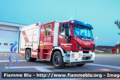 Iveco EuroCargo MaxiCity 180E30 IV serie
Vigili del Fuoco
Comando Provinciale di Cremona
AutoPompaSerbatoio allestimento Magirus
VF 30721
Parole chiave: Iveco EuroCargo_MaxiCity_180E30_IVserie VF30721