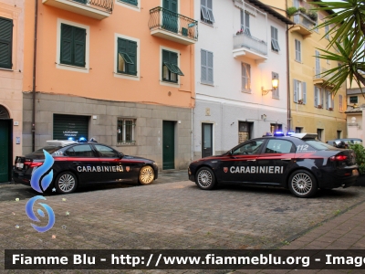 Alfa Romeo Nuova Giulia
Carabinieri
Nucleo Operativo Radiomobile
Allestimento FCA
CC EE 298

Fotografata insieme a AR 159 RMB CCCQ514
Parole chiave: Alfa-Romeo Nuova_Giulia CCEE298 CCCQ514 rmb_chiavari