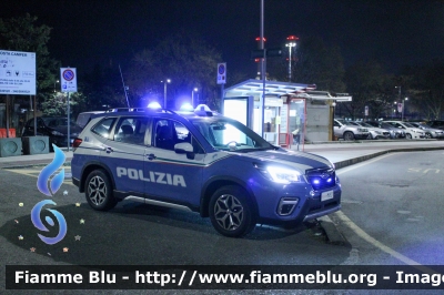 Subaru Forester e-Boxer
Polizia di Stato
Reparto Prevenzione Crimine
Allestimento Cita Seconda
POLIZIA M6921
Parole chiave: Subaru Forester_e-Boxer POLIZIAM6921