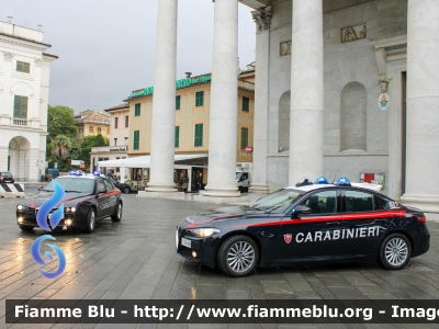 Alfa Romeo Nuova Giulia
Carabinieri
Nucleo Operativo Radiomobile
Allestimento FCA
CC EE 298

Fotografata insieme a AR 159 RMB CCCQ514
Parole chiave: Alfa-Romeo Nuova_Giulia CCEE298 CCCQ514 rmb_chiavari