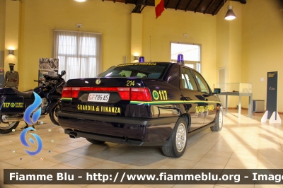 Alfa-Romeo 155 II serie Q4
Guardia di Finanza
Veicolo storico
Museo Storico del Corpo
Comando Generale di Roma
GdiF 786 AS

Esposta in occasione di un'esposizione per i 110 anni dell'
Parole chiave: Alfa-Romeo 155_IIserie_Q4 GdiF786AS