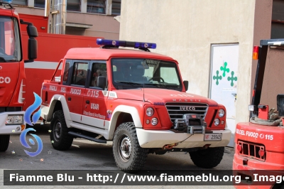 Iveco Massif Double Cab
Vigili del Fuoco
Comando Provinciale di Milano
Colonna Mobile Lombardia
Nucleo USAR
VF 25945
Parole chiave: Iveco Massif_Double_Cab VF25945