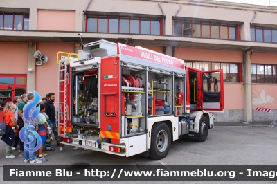 Iveco EuroCargo 120EL25 IV serie
Vigili del Fuoco
Comando Provinciale di Prato
AutoPompaSerbatoio allestimento Magirus
VF 32217

Esposta alle Giornate FAI d'Autunno 2023
Parole chiave: Iveco EuroCargo_120EL25_IVserie VF32217