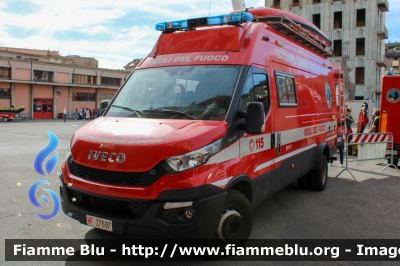 Iveco Daily VI serie
Vigili del Fuoco
Comando Provinciale di Milano
Nucleo NSSA
Allestimento Divitec
VF 27697

Esposto alle giornate FAI d'Autunno 2023 
Parole chiave: Iveco Daily_VIserie VF27697