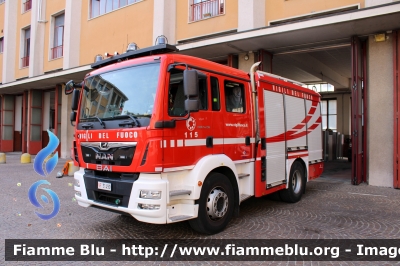 Man TGM 15.250 III serie 
Vigili del Fuoco
Comando Provinciale di Milano
AutoPompaSerbatoio allestimento BAI
VF 31490 
Parole chiave: Man TGM_15.250_IIIserie VF31490 