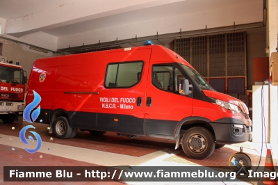 Iveco Daily VI serie
Vigili del Fuoco
Comando Provinciale di Milano - Via Messina
Nucleo N.B.C.R.
Allestimento Magirus
VF 27374
Parole chiave: Iveco Daily_VIserie VF27374