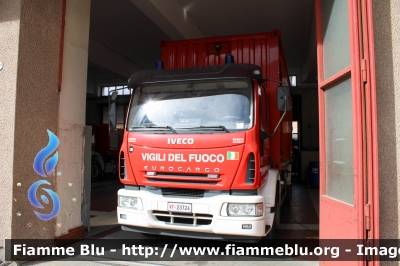 Iveco EuroCargo 180E28 II Serie
Vigili del Fuoco
Comando Prov. Milano Via Messina
VF23724
Parole chiave: Iveco EuroCargo_180E28_IIserie VF23724