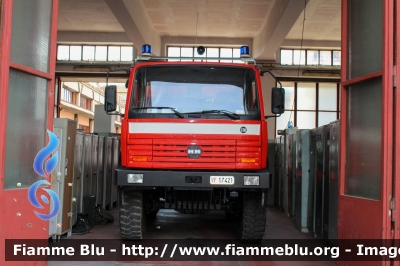 Man-Meccanica F99 4x4
Vigili del Fuoco
Comando Provinciale di Milano
Carro Schiuma
Allestimento Fortini
VF 17421
Parole chiave: Man-Meccanica F99_4x4 VF 17421