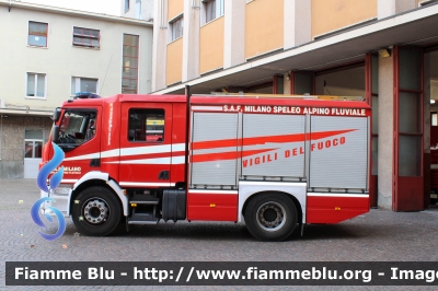 Volvo FL 290 III serie
Vigili del Fuoco
Comando Provinciale di Milano
Nucleo Saf
Allestimento BAI
VF 27027 

Esposta alle Giornate FAI d'Autunno 2023
Parole chiave: Volvo FL_290_IIIserie VF27027