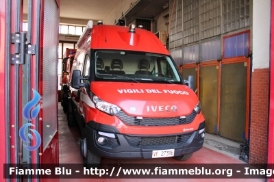 Iveco Daily VI serie
Vigili del Fuoco
Comando Provinciale di Milano
Unità Protezione Vie Respiratorie
Allestito Maleco
VF 27396
Parole chiave: Iveco Daily_VIserie