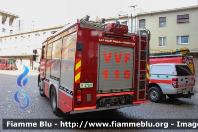 Volvo FL 290 III serie
Vigili del Fuoco
Comando Provinciale di Milano
Nucleo Saf
Allestimento BAI
VF 27027 

Esposta alle Giornate FAI d'Autunno 2023
Parole chiave: Volvo FL_290_IIIserie VF27027