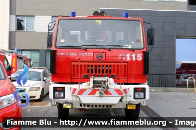 Astra BM305F
Vigili del Fuoco
Comando Provinciale di Monza
EX Milano
AutoGru da 30 ton allestimento Cormach
In dismissione
ex VF 14578
Parole chiave: Astra BM305F VF14578