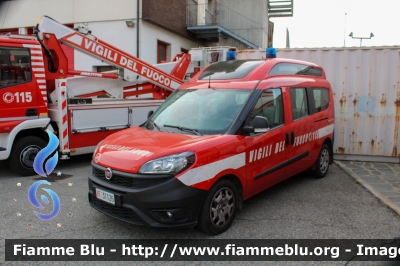 Fiat Doblò XL IV serie
Vigili del Fuoco
Comando provinciale di Monza
VF 31126

Esposta alle giornate FAI d'autunno 2023
Parole chiave: Fiat Doblò_XL_IVserie VF31126