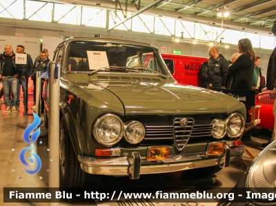 Alfa Romeo Giulia Super 1.6
Polizia di Stato
Polizia Stradale
Collezzione Privata

Esposta a Milano Autoclassica 2022
Parole chiave: Alfa-Romeo Giulia_Super_1.6